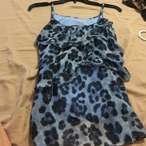 🔥SALE🔥 Cute blue leopard print tank!