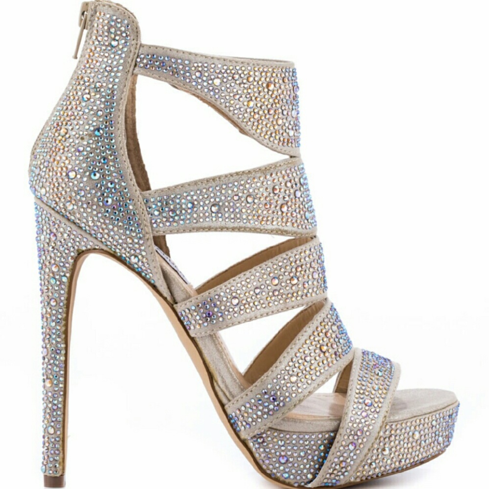 Limited edition Steve Madden "SPYCEE" Sandal