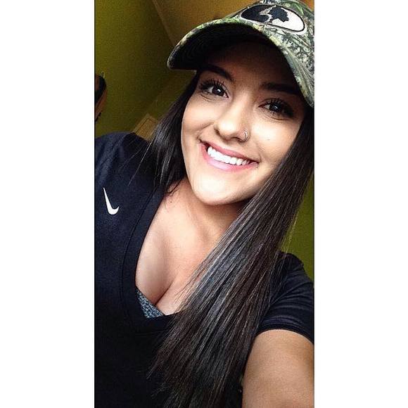 Meet your Posher, Hailey