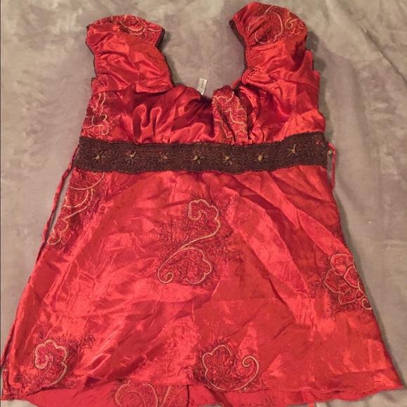 Shimmery red blouse