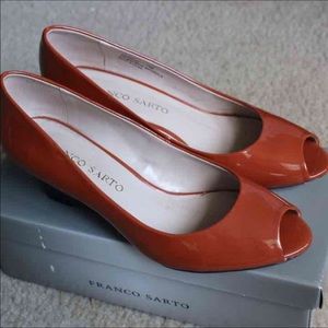 ⚠️$3 Franco Sarto Wedges