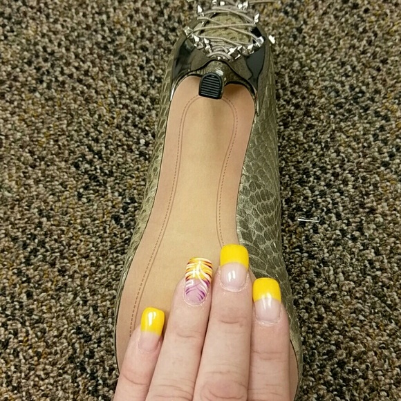 Sam Edelman - Picture 4 of 4