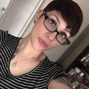 Meet your Posher, Ellen