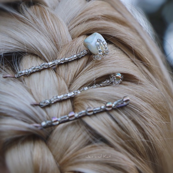 Handmade ✧ beaded bobby pin hair treasures