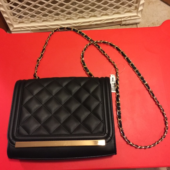 Black chain Aldo bag