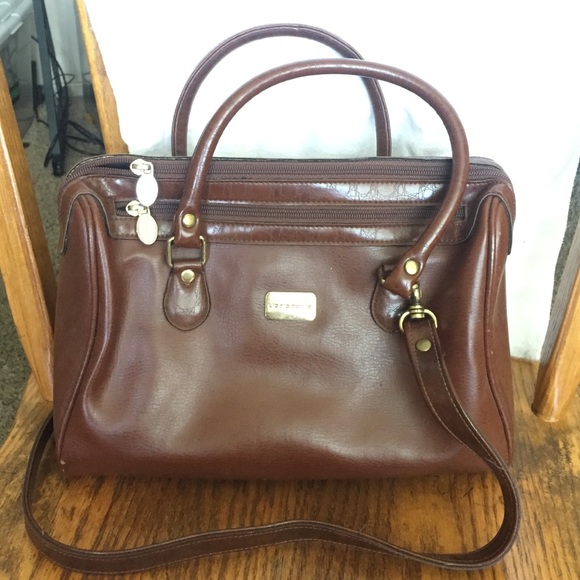 Liz Claiborne purse