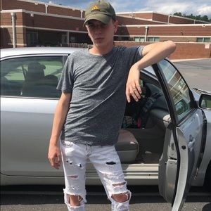 Meet your Posher, Justin