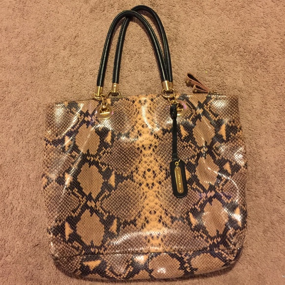 Large hand bag