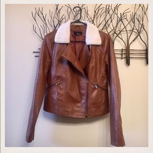 Faux leather bomber jacket camel brown!