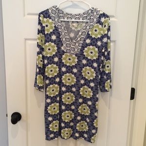 BODEN SZ 10 blue and green soft knit tunic