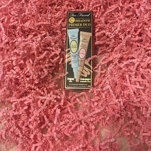 Too faced shadow primer duo