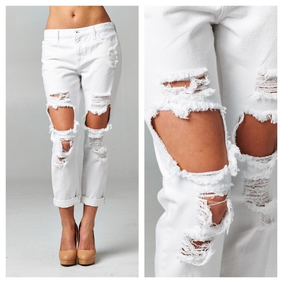 $10 SALE ENDS TONIGHT// LAST1// MALIBU White Denim - Picture 2 of 3