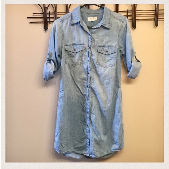 Denim Dress, mid sleeve. Boutique brand! Size M