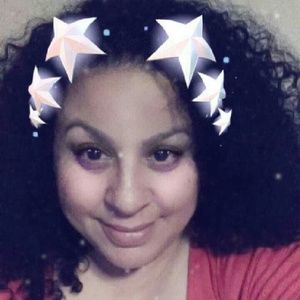 Meet your Posher, Yadira