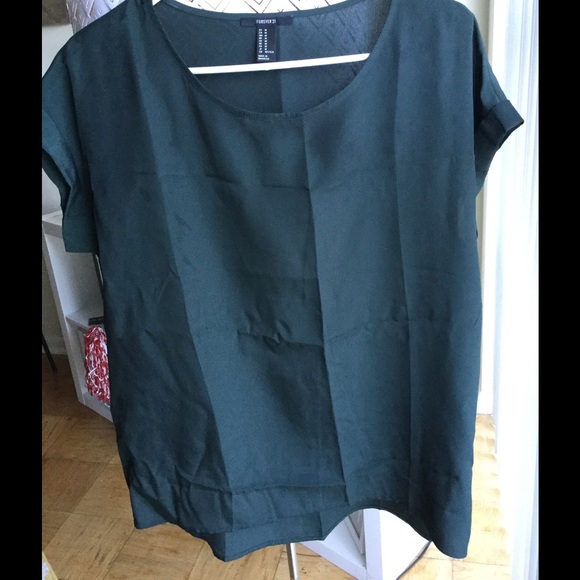Forever 21 high low shirt