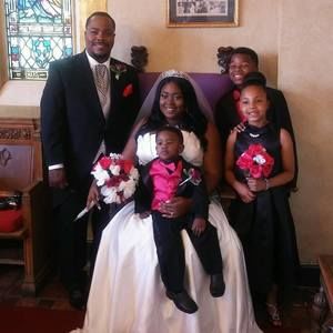 Meet your Posher, Goldie