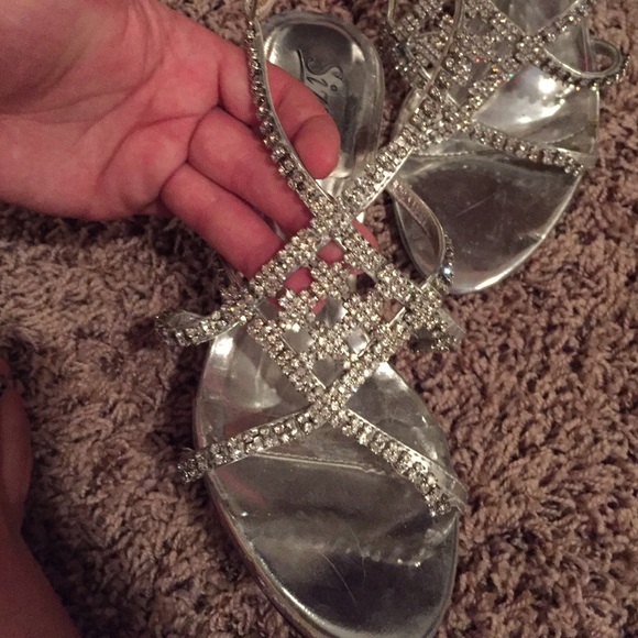 3/$15!! Beautiful Rhinestone heels - Picture 2 of 4