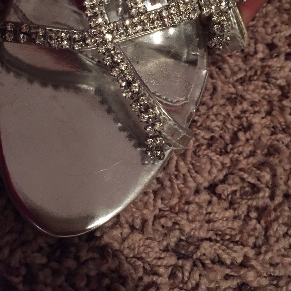 3/$15!! Beautiful Rhinestone heels - Picture 4 of 4