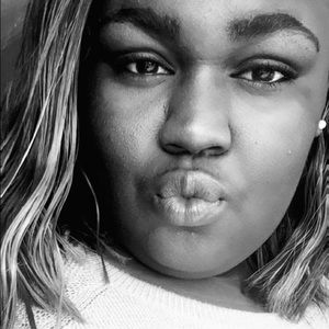 Meet your Posher, Shantell