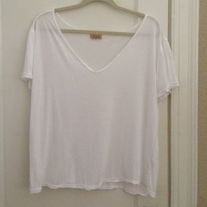 White piko Tshirt size small!