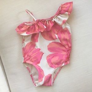 Girl swimsuit