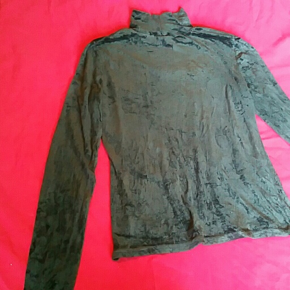 GAP dark green turtle neck long sleeve SZ M GC