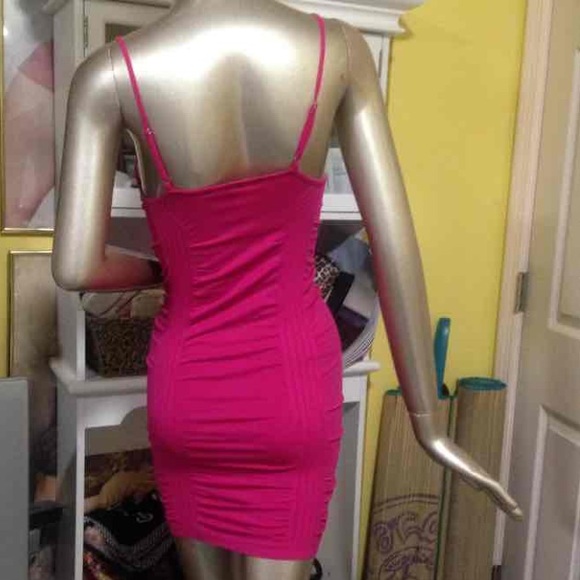 Fuscia Mini Dress or Top - Picture 2 of 3