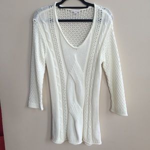 Gap cream sweater