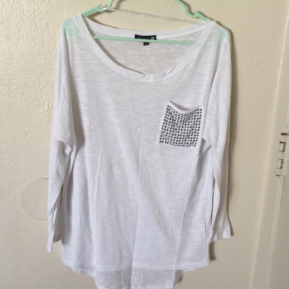 White diamond pocket shirt