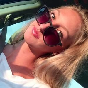 Meet your Posher, Devin rose