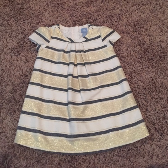 Beautiful Holiday Dress!!