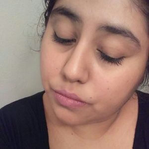 Meet your Posher, Carmela