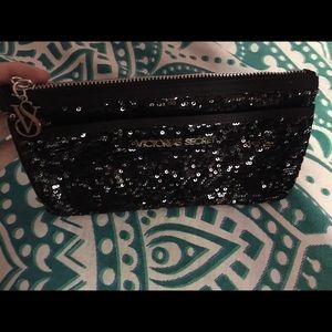 Victoria secret sequence clutch