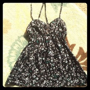 Great quality strappy, babydoll style top.