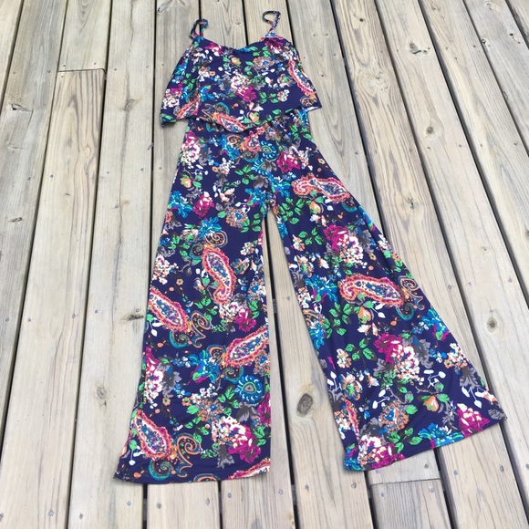 One piece romper - Picture 1 of 3