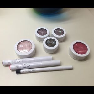 Flash Sale❗️Colourpop Bundle