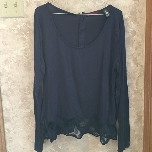 Long sleeve top