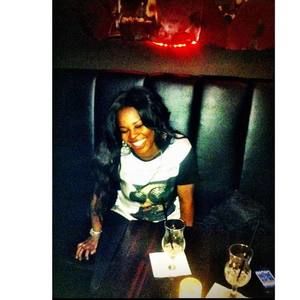 Meet your Posher, Valyncia