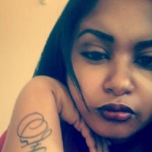 Meet your Posher, Zoraya