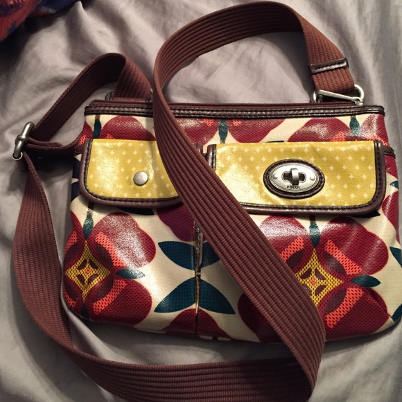 fossil purse