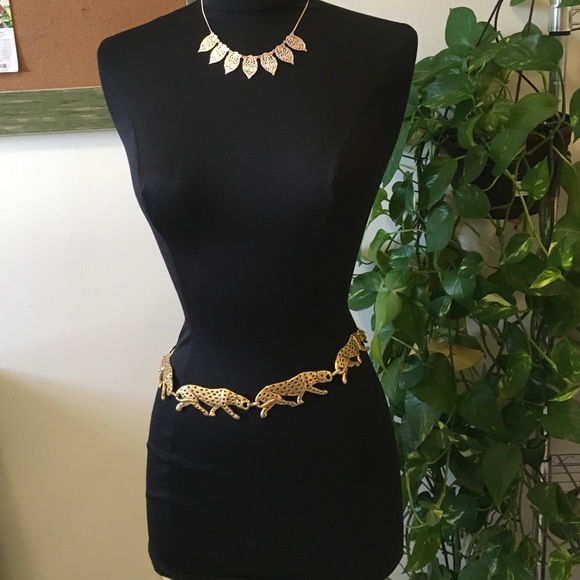 Golden leopard chain belt vintage Ann Klein