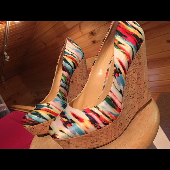 Gianni Bin wedges worn a few times