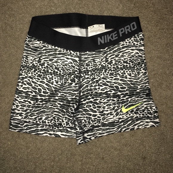 Nike spandex