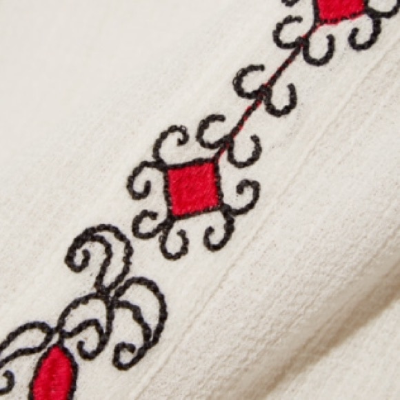 Sold - Picture 2 of 4