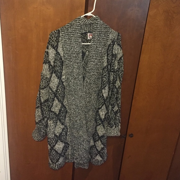 Warm fall sweater. Size M