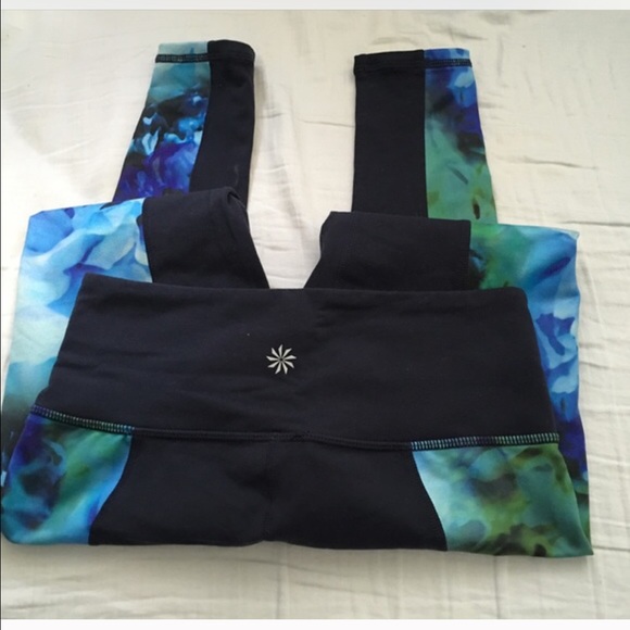 Athleta bloom Chatarunga leggings, size XS