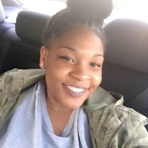 Meet your Posher, Charlene