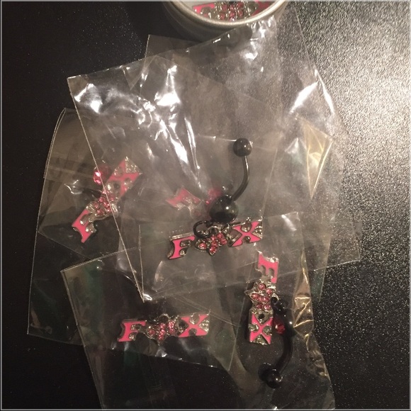 NEW! MORE COLORS AVAILABLE- FOX NAVEL BELLY  RING - Picture 3 of 5