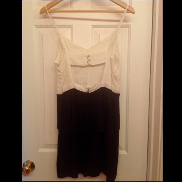 Urban Outfitters Dress - Picture 2 of 3