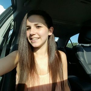 Meet your Posher, Deanna